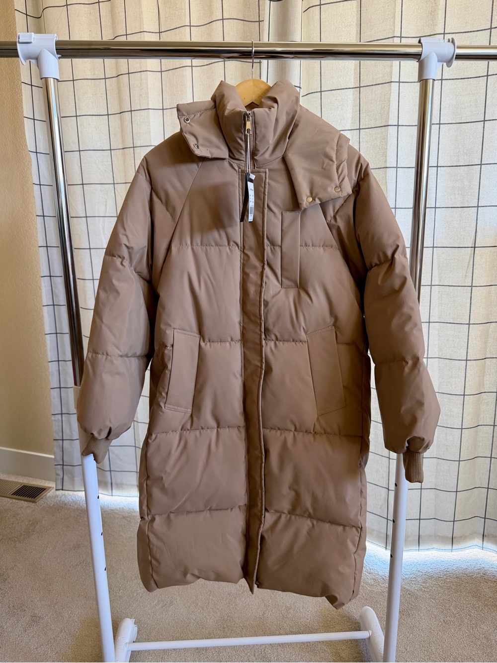 Go.G.G Long Beige Puffer Coat XL Hooded Winter Jacket